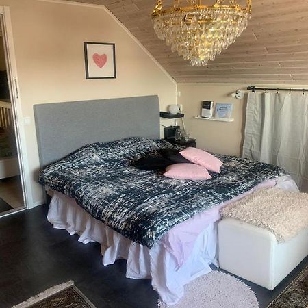 Charming Room With Big Bed Lulea Ngoại thất bức ảnh